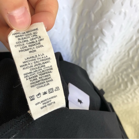 Woolrich Black Cropped Length Hiking Pant Capris - Picture 12 of 12